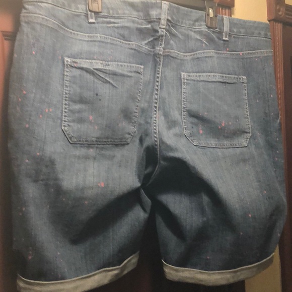 Avenue Denim Shorts Color Splash - Picture 5 of 5